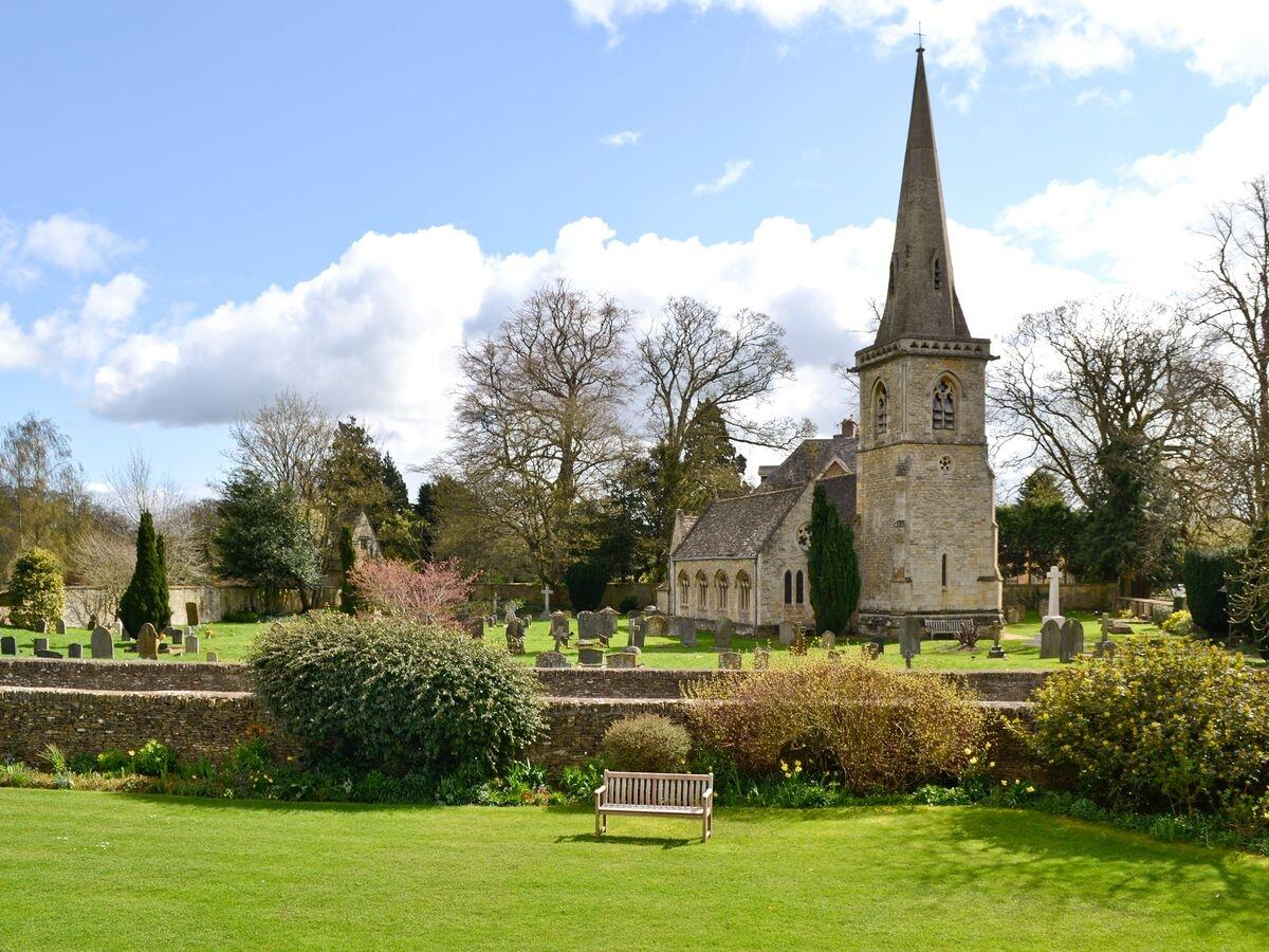 Lower Slaughter Parish Council Home