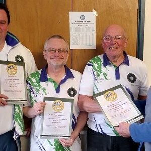 Clanfield Bees receiving Hot Shots