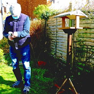 Les setting up Bird Table he made March 2021