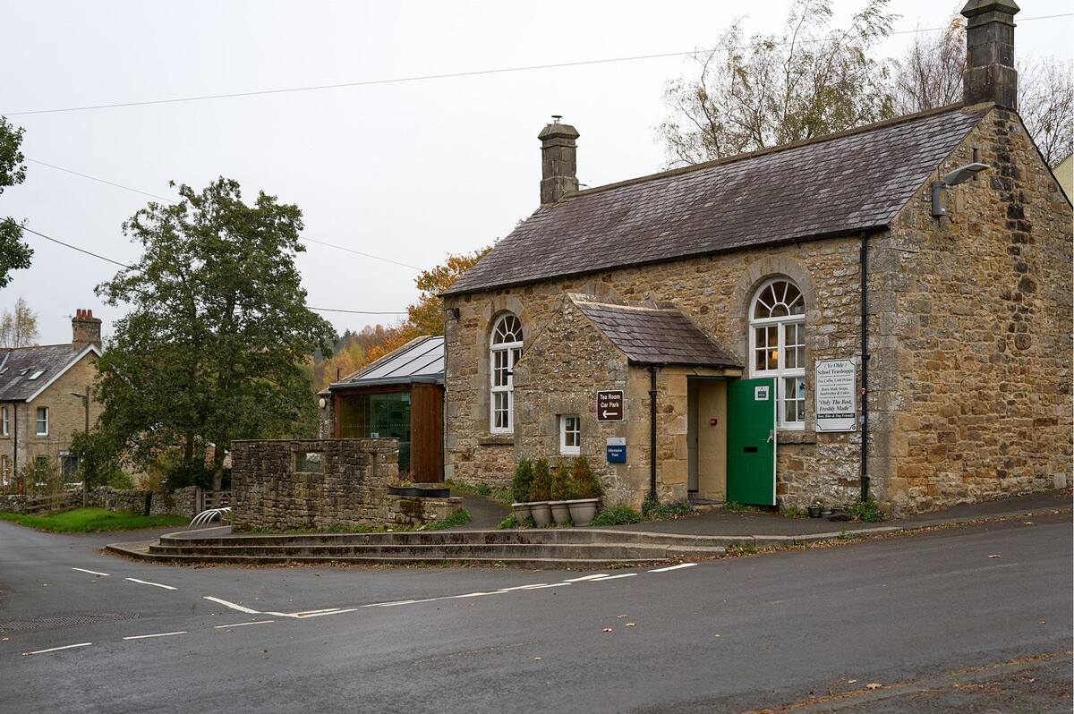 Village tearoom - Ye Olde School Teashoppe