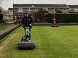 Faringdon Bowling Club Bowling Green Maintenance