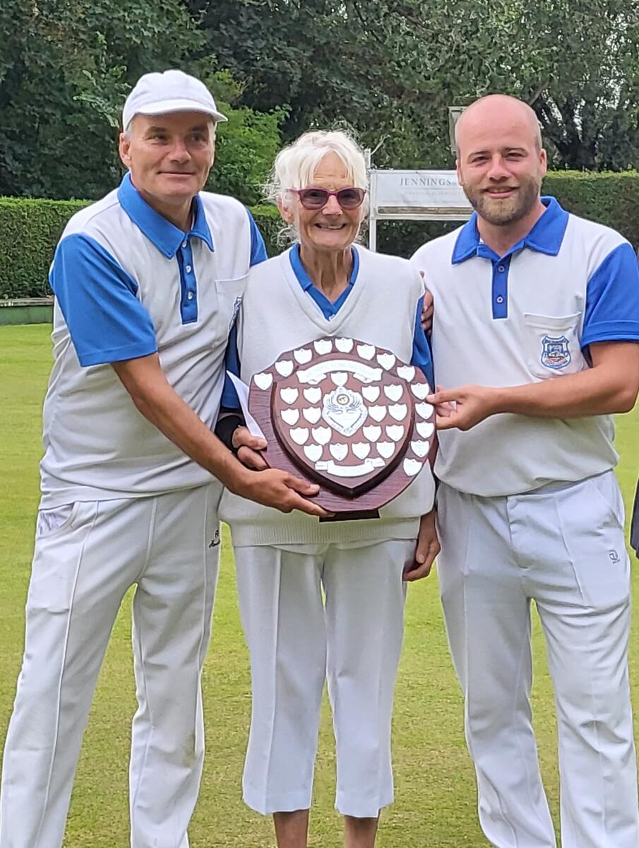 Terry Carline, Denise Latter and Jack Carline - The Three Generations, accepting the  Trophy for the second year in a row