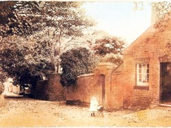 Original Post Office at the top of KOE near Railway Bridge