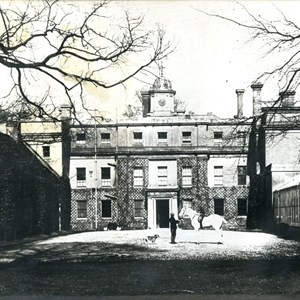 South courtyard in 1907