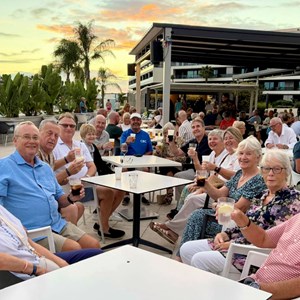 drinks on the terrasse