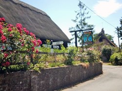 A welcome pub on a hot day! ©PT