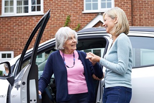 Bishopstoke and Fair Oak Good Neighbours Become a Volunteer Driver