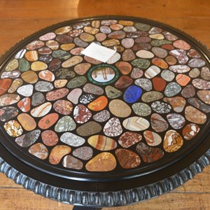 01. Table