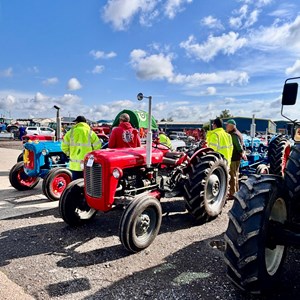 Louth & District Lions Tractor Run
