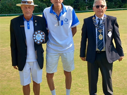 Left to Right Mens Yardstick Winner George Cook and Runner Up Bob Webb