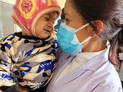 Patient and Nurse in United Mission Hospital Tansen