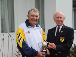Dent Cup winner Ian Harris with President John Newland