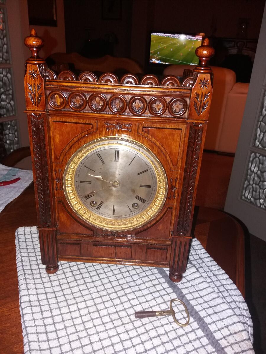 Clock sold, and probably made, by Tayler of Fleet