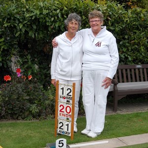 Ladies President Cup: Chris Cox and Sheila Wragg