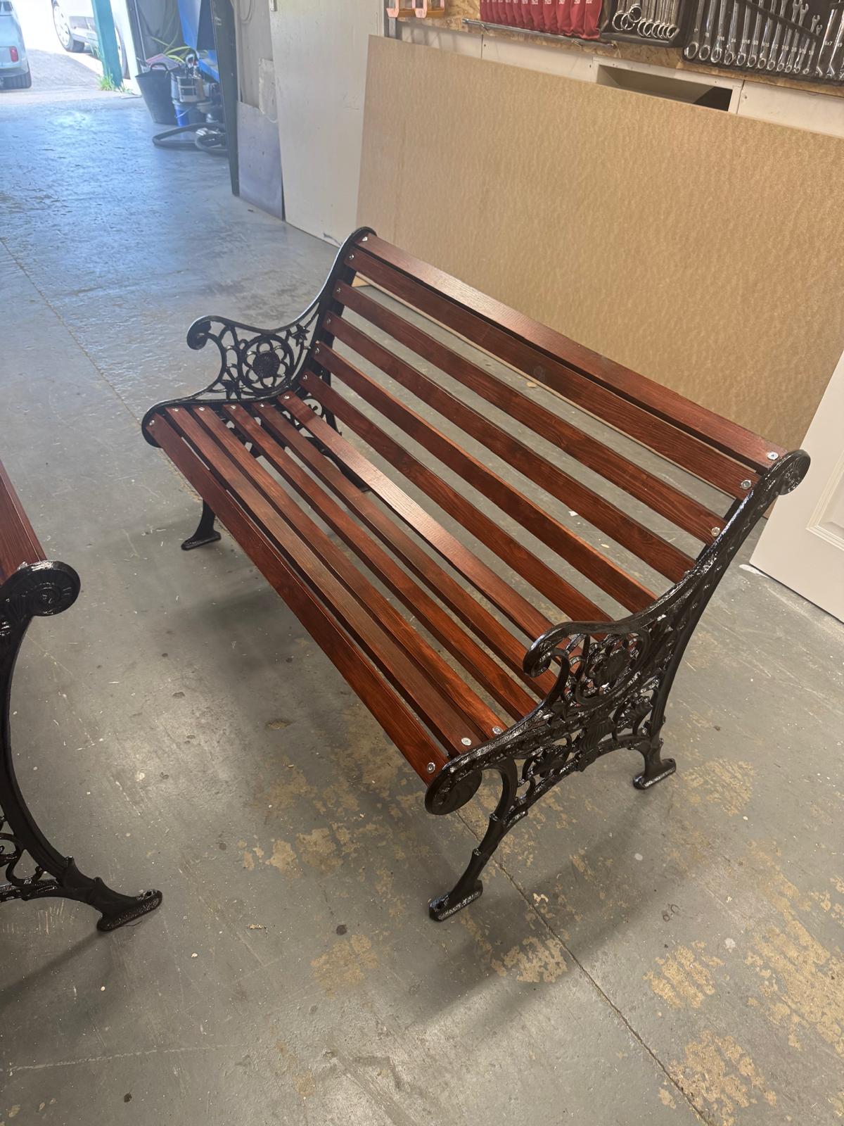 Cliffe Bowls Club Bench Sponsors