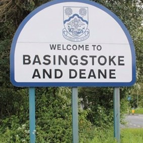 Welcome to Basingstoke & Deane road sign