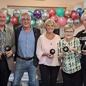 Triples winners Terry Crane, Martin Taylor (Ian Kirsch not available and Finalists Chris Wright, Catriona Griggs and Gus Edwards with Angus Mullis (l) and Paul Ugo (centre) presenting their Trophies