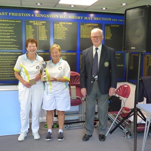 Ladies 2 Wood Winner - Pam Tottman.  Runner Up - Hazel Comber