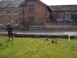 2018 Fitting fencing around The Pound