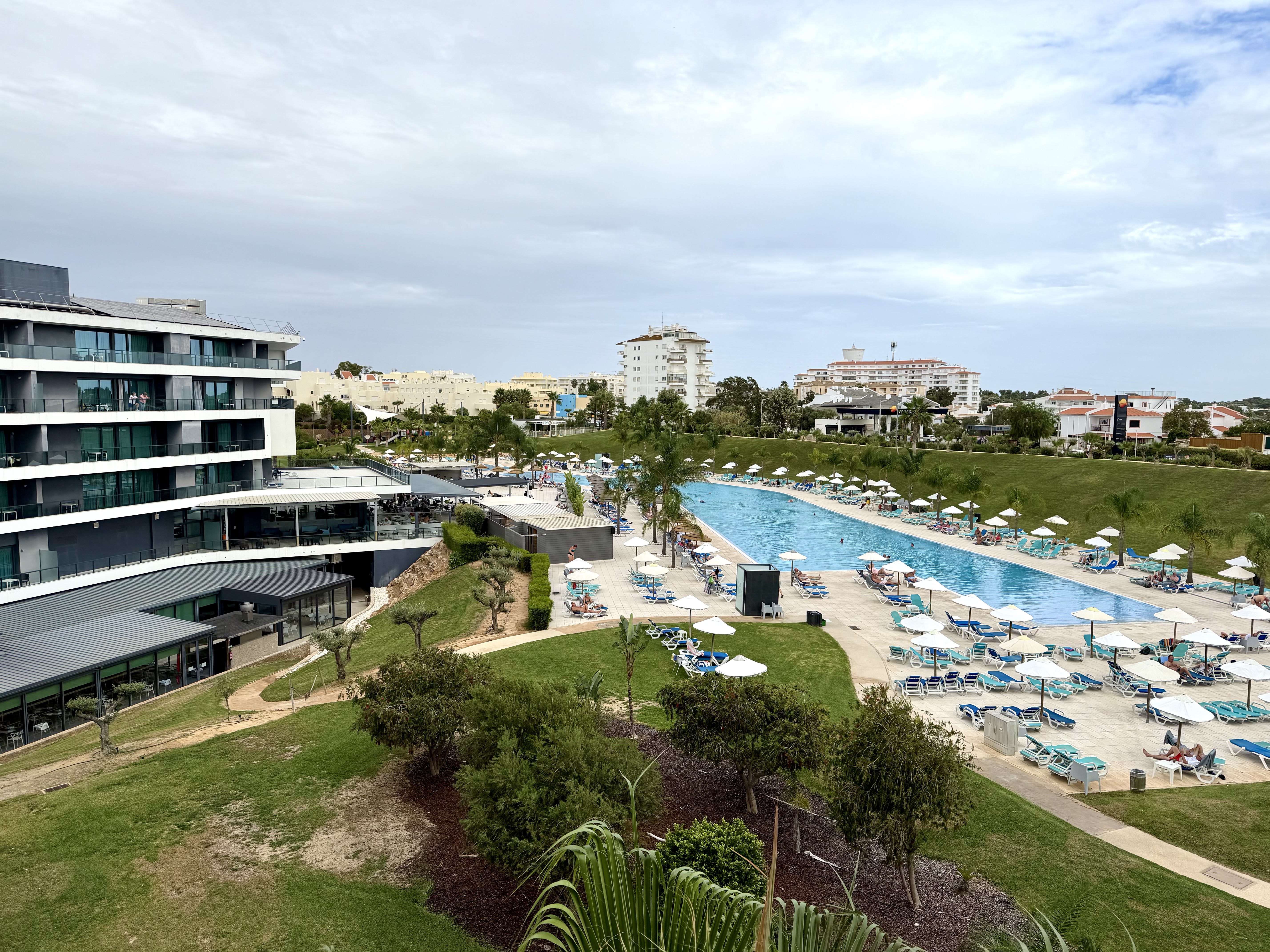Alvor Baia - pool, bar, terrace & dinning room
