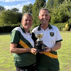 MIXED PAIRS: Emma Ridgway & Stuart Garner