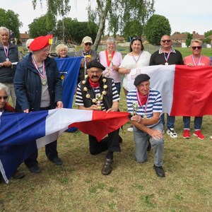The winning teams.