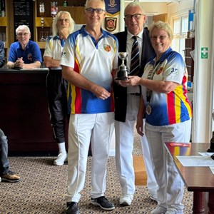 Longman Mixed Pairs - Derek Cook & Wendy harvey