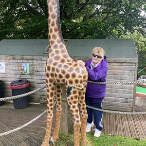 Joan with a giraffe - as you would!?