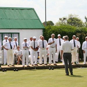 President Chris Hill addressing both teams at the start of the match