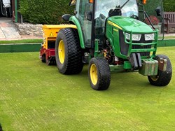 End of season green renovation - Overseeding