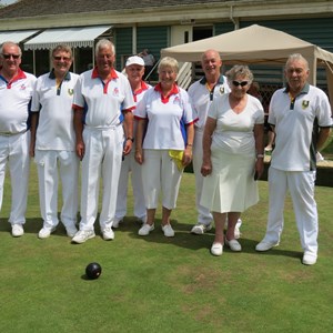 Rink 2: Les Lester, Mike Etherington, Sheila Cotterell, Andy Hunt (23) Mike Poole, Diane Ingle, Jim Lucas, Bill Smith (21)