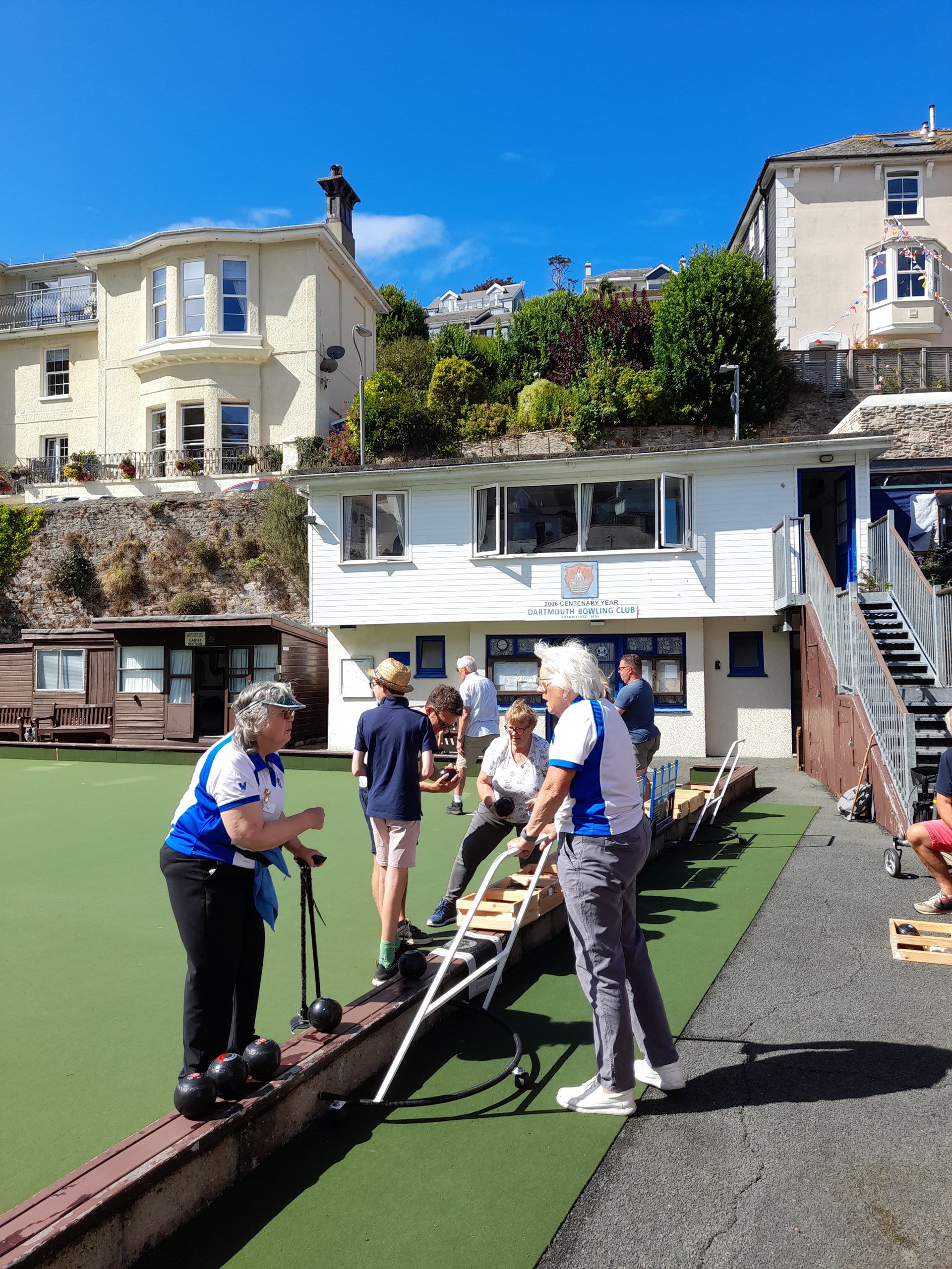 Dartmouth Bowling Club Home