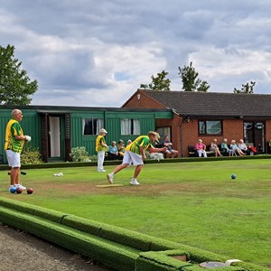 Holwell Sports Bowls Club Mens Competitions