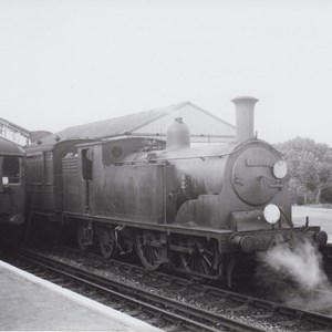 Alton Railway Station c1950