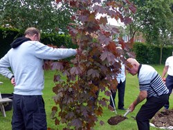 Smiths Dock Bowling Club Dave Little Memorial Tree 24/6