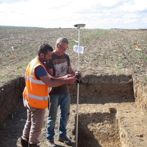 Matt is showing Gary how to accurately plot the cut using Cotswold’s GPS system.