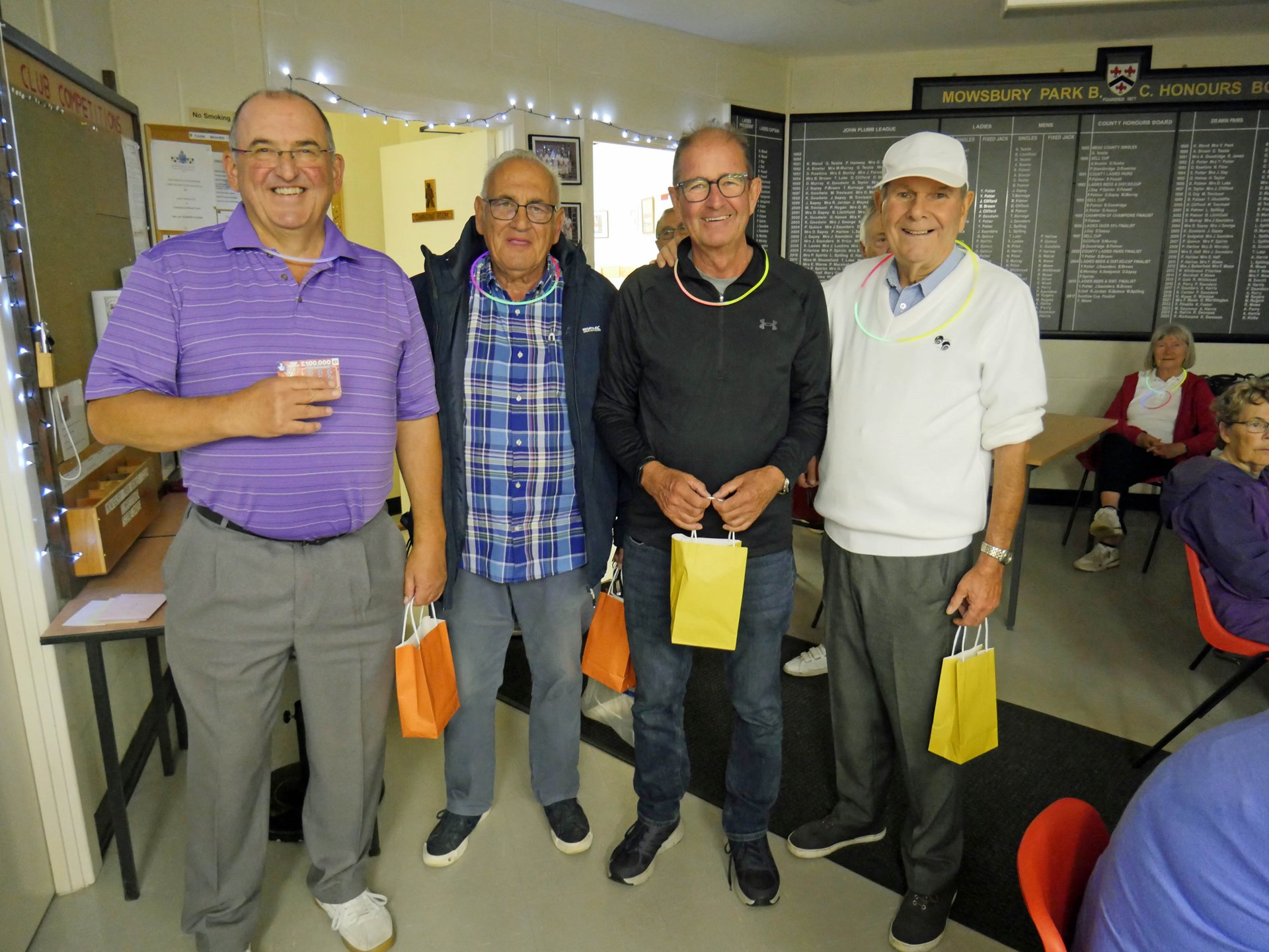 The result was a draw between Graham Cunningham (left) / John and Mike Seymour/Keith