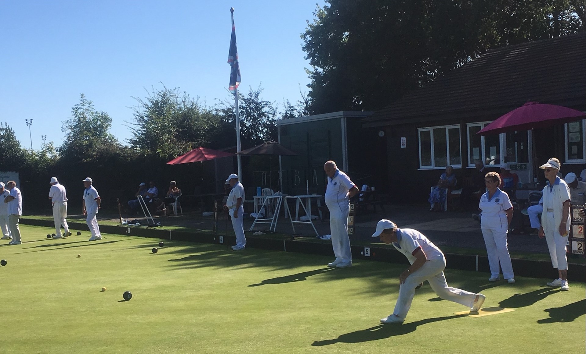 Hampden Park (Eastbourne) Bowling Club Home.