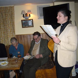 2009: Carols and auction