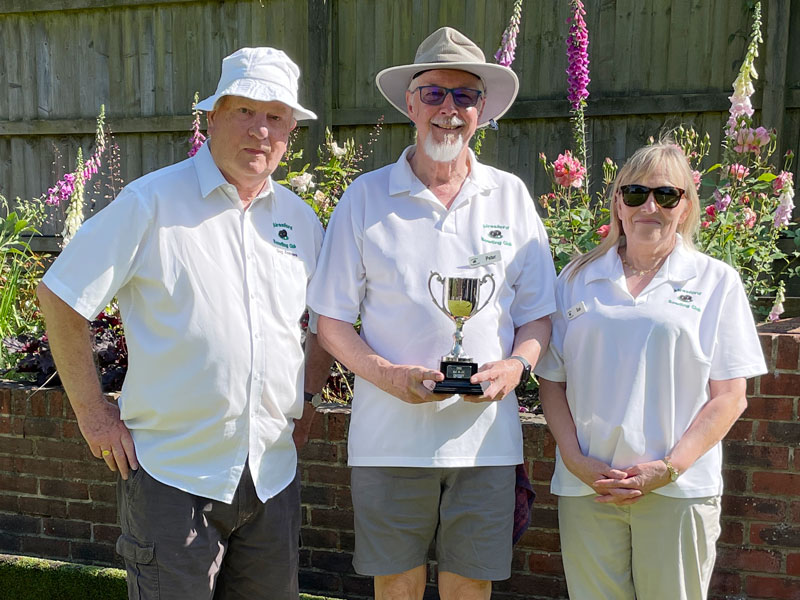2024 Yardstick Tournament Winners - Peter Jennings, Sue Currington, Godfrey Andrews