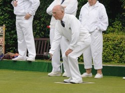 Mytchett Bowls Club Captain V Vice Captain 2012