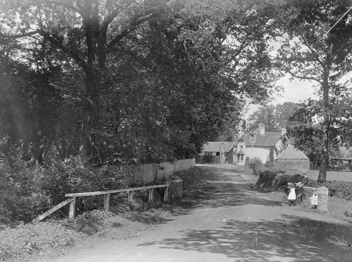 New Inn / Barr Lane bridge
