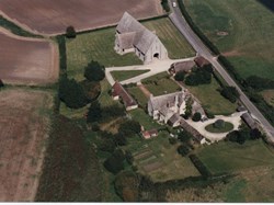 Farm and tithe barn; fields around, 7.9.1997