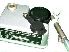 Dosimeter with charging unit
