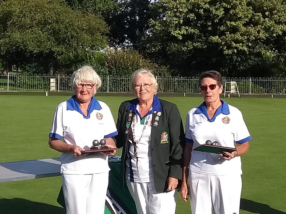 Sandi & Toni with Ladies President Christine Marshall