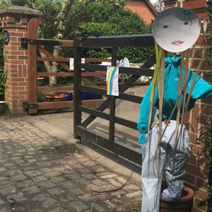 Bleasby Community Website Scarecrows & Pallets 2020