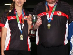 Emily Kernick and Dominic McVittie - World Indoor Bowls Championships Mixed Pairs Winners