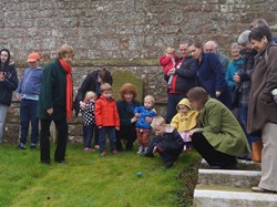 2015 Pasche egg rolling