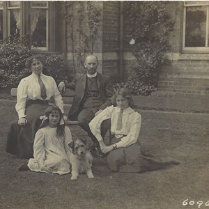 Canon Gould and family. Gould was the vicar at North Church during WW1