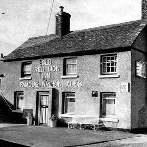 Red Lion Pub, Dawley Bank (Circa 1960)
